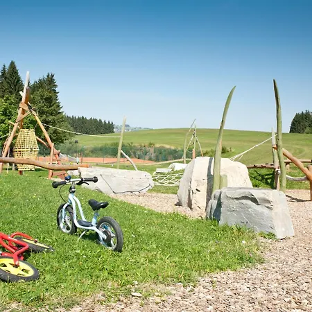 Semesterbostad Feriendorf Reichenbach - Fuchsweg 8 *